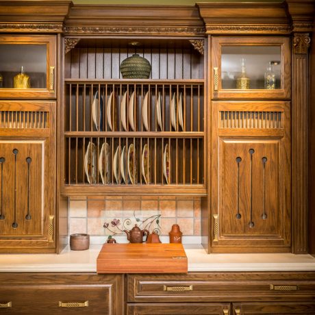 Rowenda-Classic-Kitchen-Interior-11-scaled